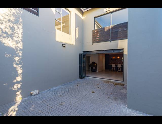 3 BEDROOM FREEHOLD FOR SALE IN SAGEWOOD
